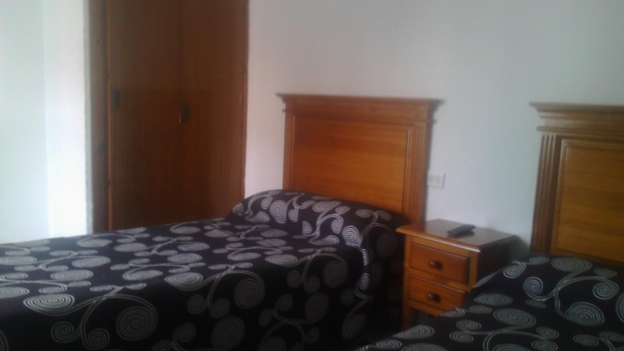 Hostal Cabrera Мотриль Экстерьер фото